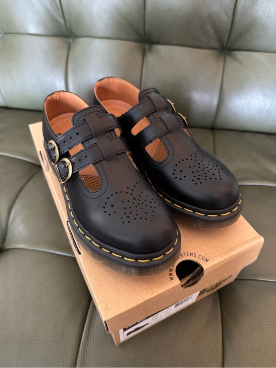 Dr. Martens Shoes - EUC! Dr. Marten Mary Jane’s 8065~ 37